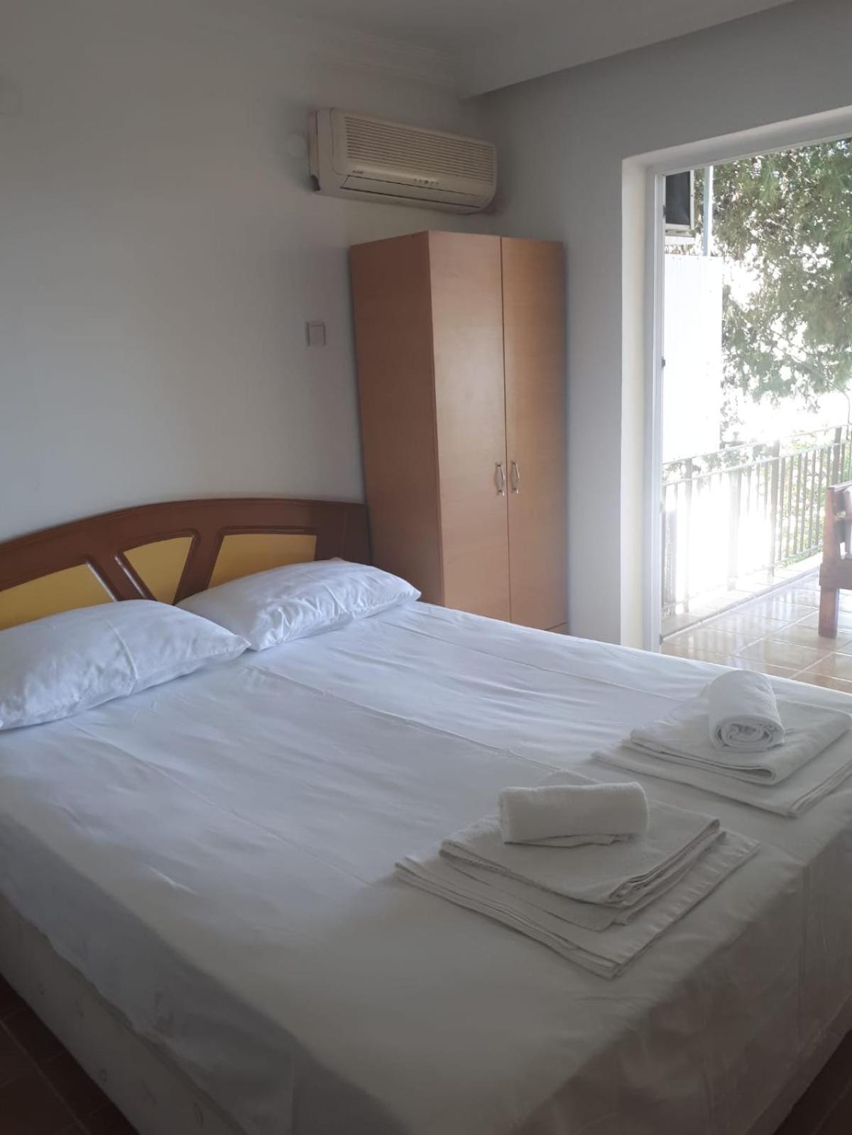 Martili Villa Lara Antalya Kamer foto